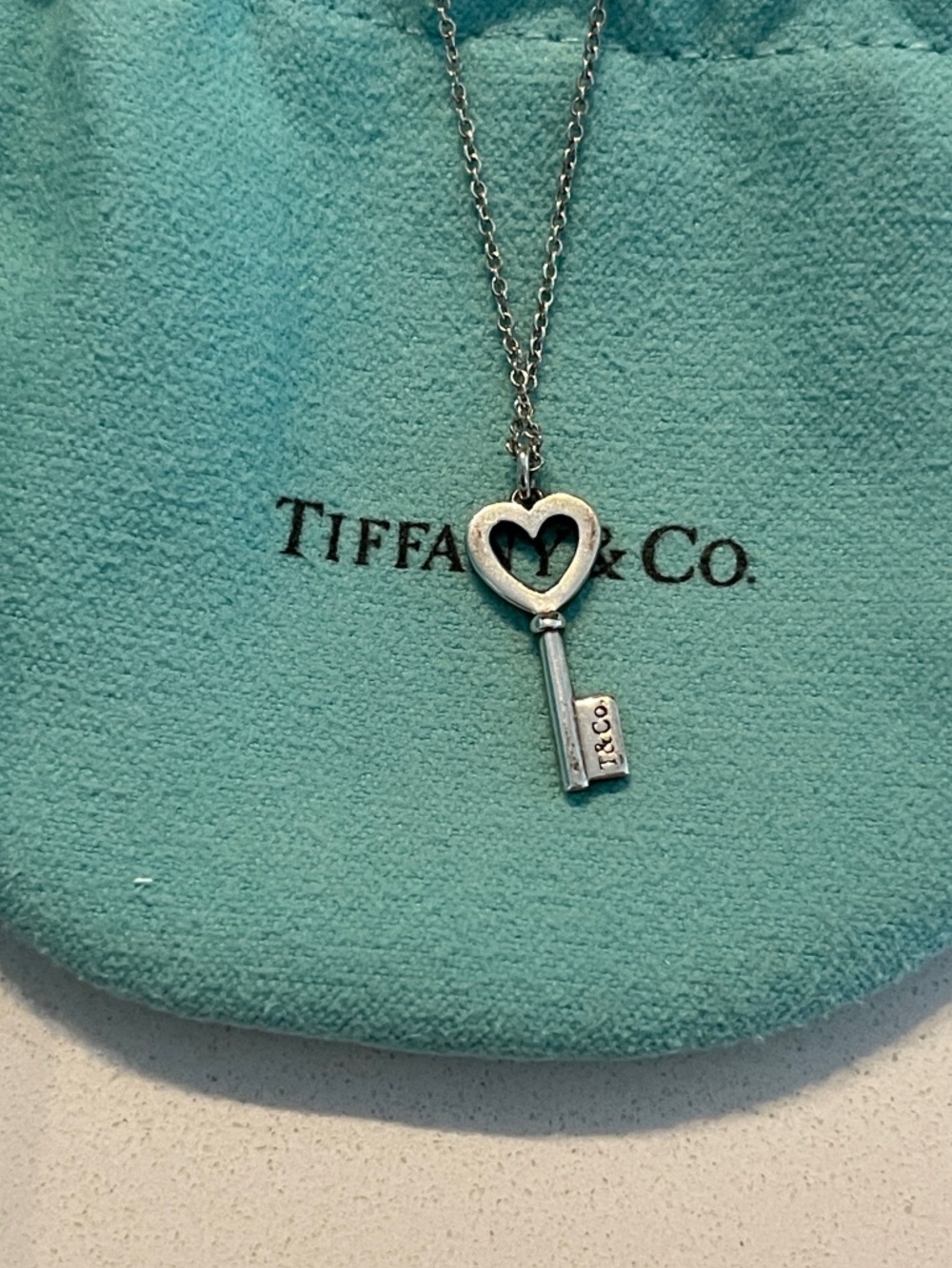 Tiffany & Co. Iconic Sterling Silver .925 Mini Heart Key Pendant Necklace 18" - Picture 2 of 10